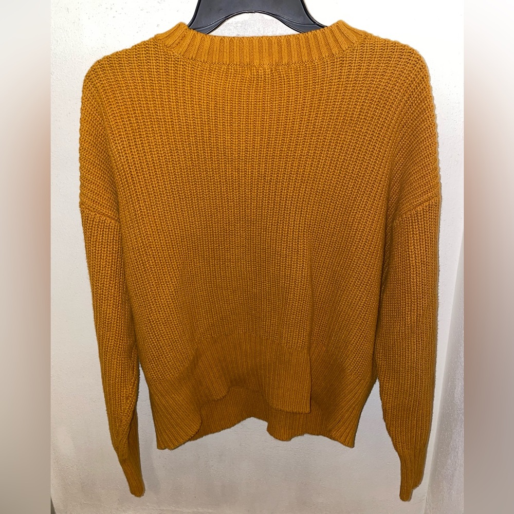 a.n.a Sweater - Picture 2 of 3